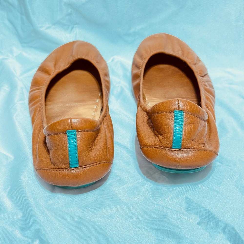 Tieks Chestnut and Teal Flats - Picture 5 of 7